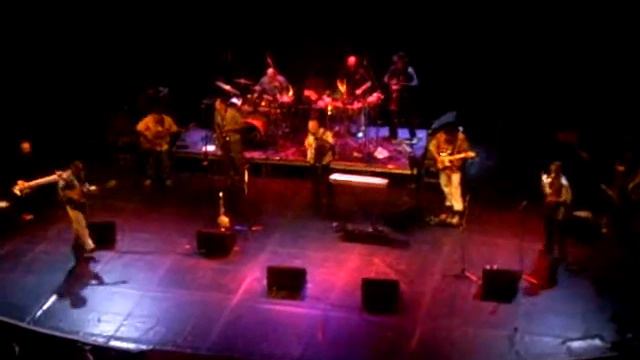 Stribor Kusturica & The Poisoners смотреть онлайн