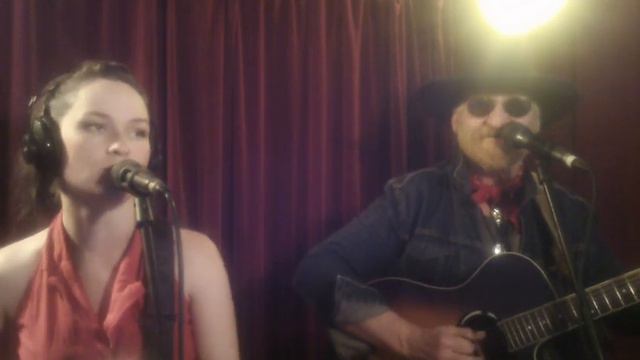 "Born To Boogie!" Griffinheart’s #Acoustic #CountryMusic Show! 3 Chords & The #Truth #Podcast #Humo смотреть онлайн