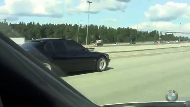 2001 BMW 740i e38 смотреть онлайн
