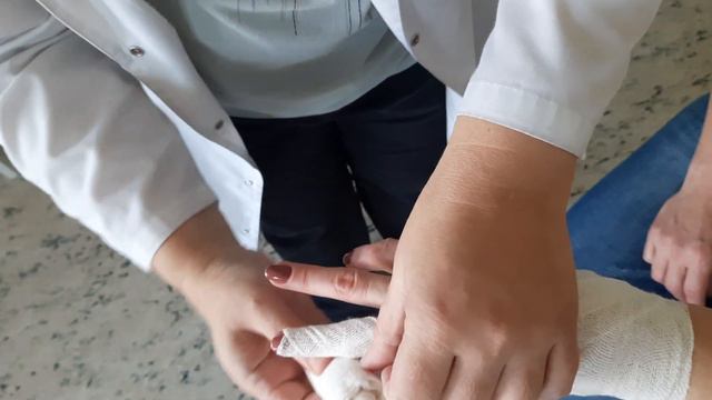 Повязка "Рыцарская перчатка" смотреть онлайн