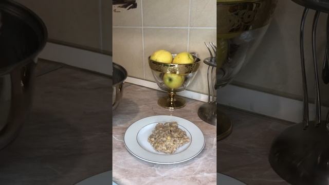 Дәмді таңғы ас! Каша пісіру! Как Быстро и Просто сварить вкуснейшую овсяную кашу! смотреть онлайн