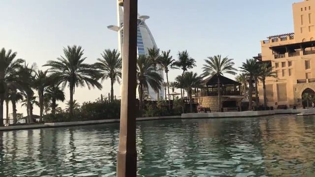 VLOG : Дубай / Мадинат Джумейра - прогулка на лодочке по Дубайской Венеции / Madinat Jumeirah Dubai смотреть онлайн