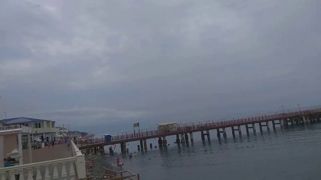 Лоо ,неинтересно,много людей,не впечатляет. смотреть онлайн