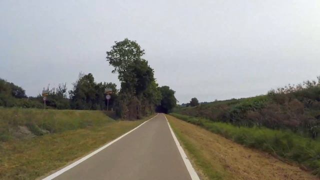 Solo Cross-Country Cycle Ride In Germany (Friedrichshafen To Buchloe): Episode1