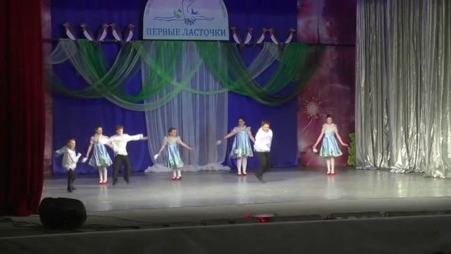 Первые ласточки 2013 номинация народный танец часть1 смотреть онлайн