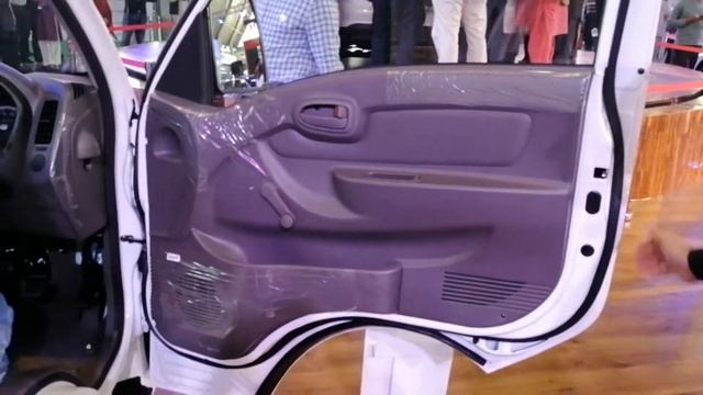 Hyundai Porter H-100 Interior, Exterior Walk Around Video