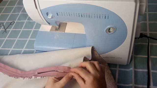 За 1 час! Шьем чехлы из велюра СВОИМИ РУКАМИ для подушки ВШИВАЕМ МОЛНИЮ смотреть онлайн