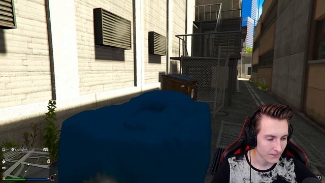 ОН МЕНЯ НЕ ВИДИТ! ТРОЛЛИНГ МАШИНА В КАМУФЛЯЖЕ! ПРАНК В ГТА 5 ОНЛАЙН (GTA 5 ONLINE) смотреть онлайн