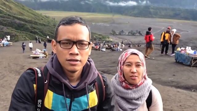 Trip to Mount Bromo - Malang, East Java, Indonesia смотреть онлайн