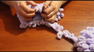 Вяжем шапку руками за 30 минут из пряжи Alize Puffy