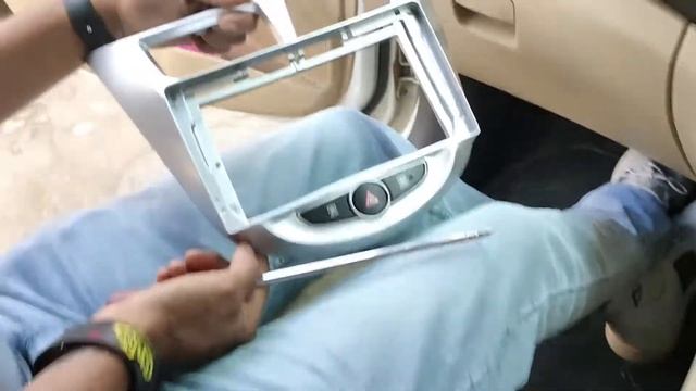 Android Car Music Player Installation in Hyundai Verna Fluidic смотреть онлайн