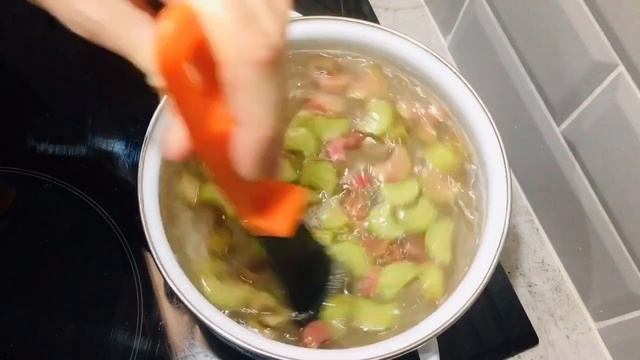 Компот из ревеня - вкусный и освежающий кисло-сладкий напиток смотреть онлайн