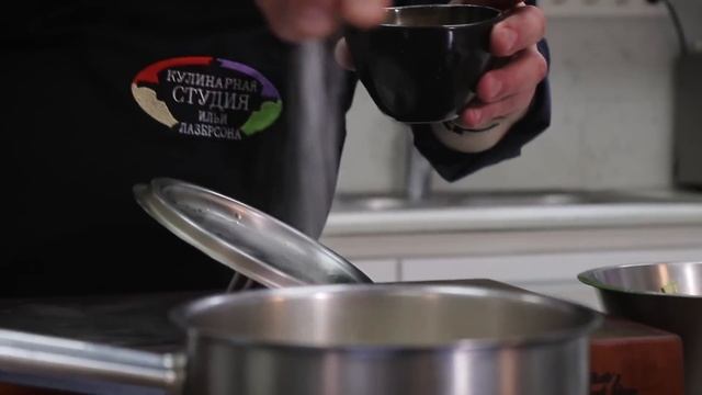 СУШИ-ТОРТ с кальмаром | ОБЛАКО ИЗ ФУНЧОЗЫ | Варим БЕЗ ПЛИТЫ смотреть онлайн