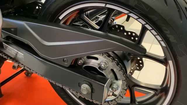 Honda NC700SD смотреть онлайн