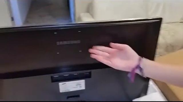 Monitor Samsung LU28E590DS 28 4k Unboxing 20170904 x264 смотреть онлайн