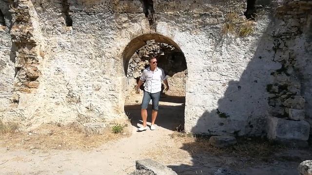 Турция.Сиде.Прогулка по античному городу.Turkey.Walk through ancient city Side. смотреть онлайн