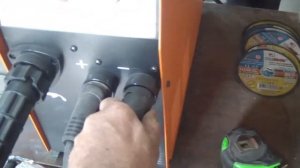 Сварочный полуавтомат Foxweld Invermig 205. Обзор аппарата.