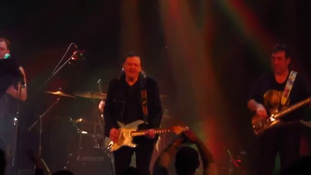 Группа МИФЫ "Земляничные поляны" ДК Дзержинского 13.02.2015 смотреть онлайн