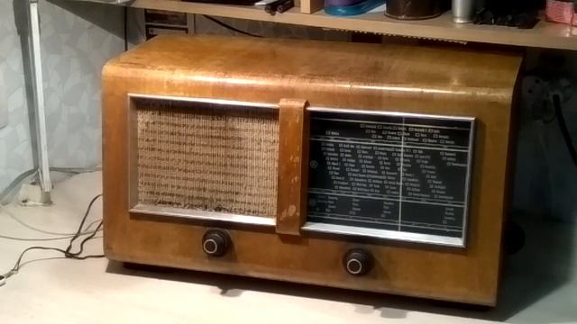 Ламповый радиоприемник Т 154, 1940 год Latvia old tube radio T-154 смотреть онлайн