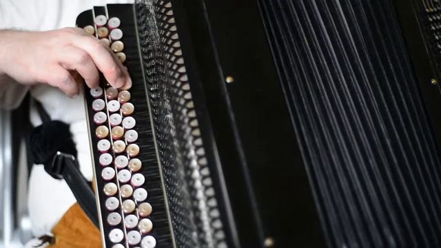 «Две гитары» Разбор песен на баяне ноты и аккорды. смотреть онлайн