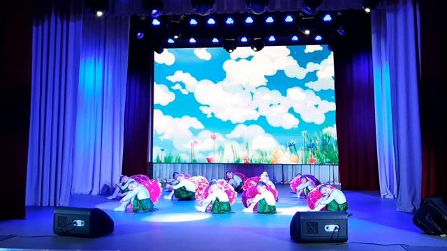 Танец "Цветочная поляна" смотреть онлайн