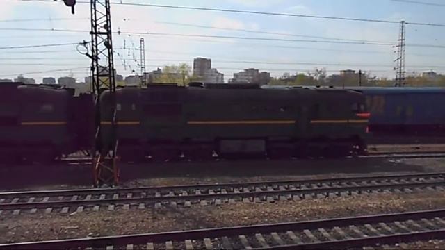 Тепловоз 2М62У-0001 смотреть онлайн