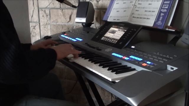 My friend the wind - Demis Roussos on Yamaha keyboard Tyros 5 смотреть онлайн