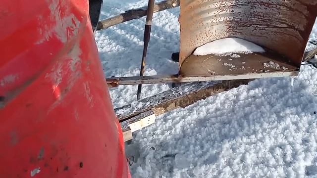 Аэрация Пруда Ветряком. Пошли после штиля колотить Лёд смотреть онлайн