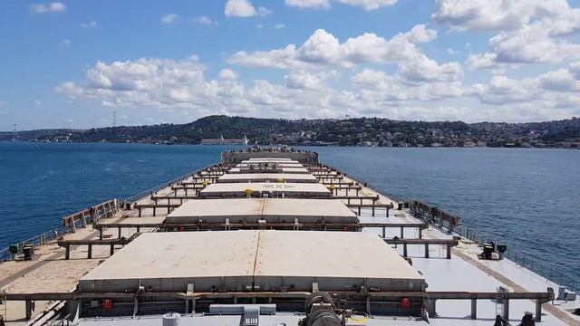 Bosphorus canal passage/ Проход Босфора, удевительный Стамбул. смотреть онлайн