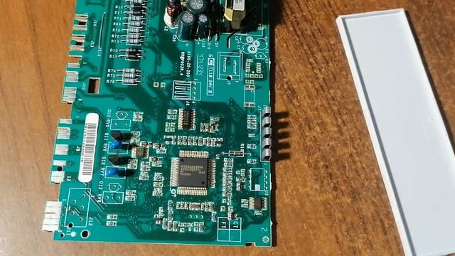 Ошибка F-02 ARISTON INDESIT ! Ремонт модуля , Сразу большие обороты при стирке! смотреть онлайн