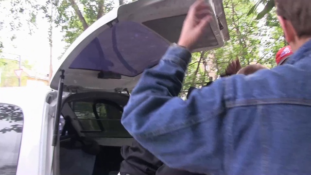 Перевозка человека в багажнике такси пранк розыгрышь Prank