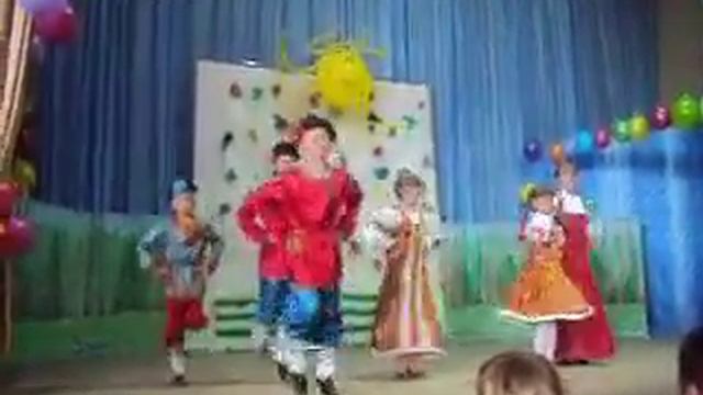 Танец "На горе колхоз" 2016 смотреть онлайн