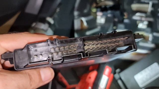Mercedes Transmission P0705 Fault Code causing Limp Mode смотреть онлайн