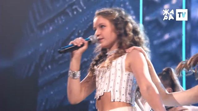 Ангелина Сосновская - "На ладонях снег"-"Музыкальная дорожка". смотреть онлайн