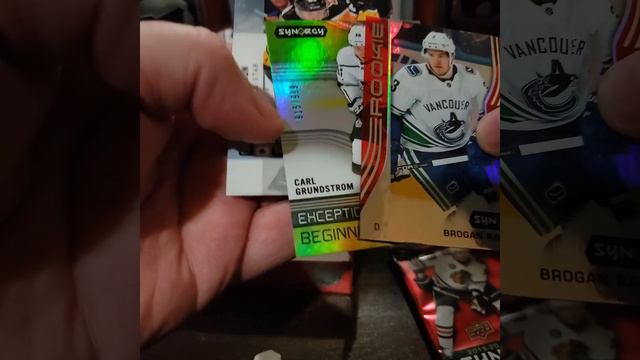 19/20 Upper Deck Synergy Hobby box смотреть онлайн