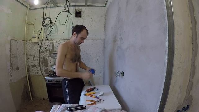 Подключение розетки на кухне рабочая зона))) смотреть онлайн