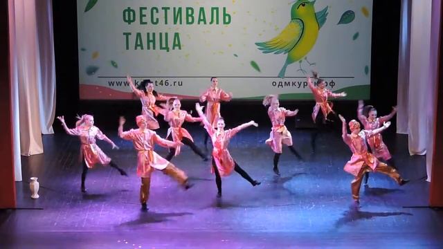 Ансамбль современной хореографии «Мастерская танца» - «Moscow» (2021) смотреть онлайн