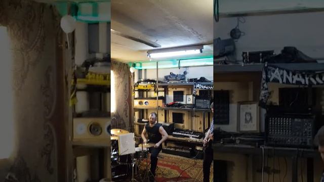 НеZамёрзшие*2+3*(cover КиШ-Прыгну со скалы) смотреть онлайн