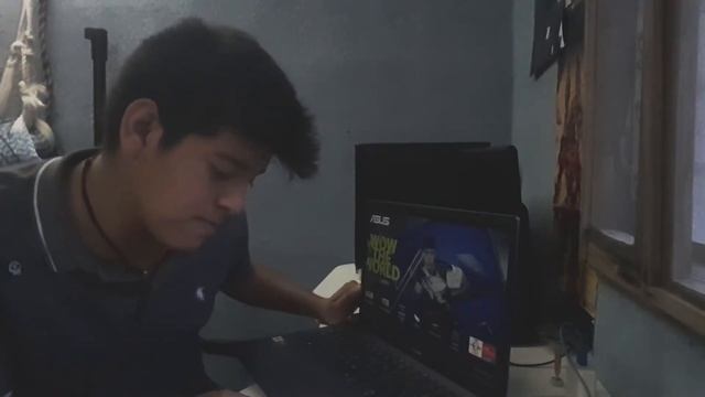 unboxing laptop ASUS amd athlon silver смотреть онлайн