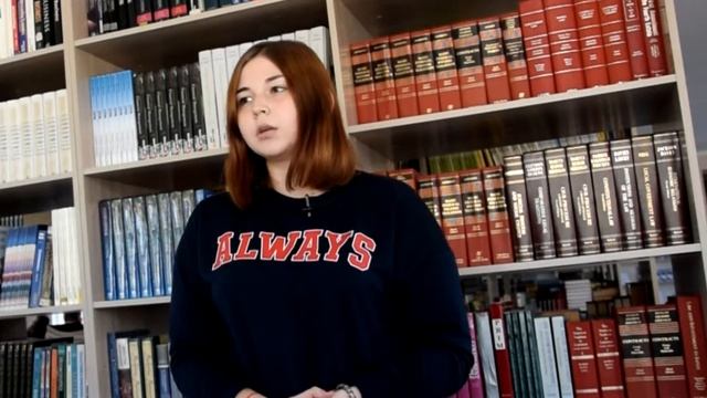 Страна читающая — Юлия Гнатюк читает произведение «Когда я молюсь» И.С.Тургенева смотреть онлайн