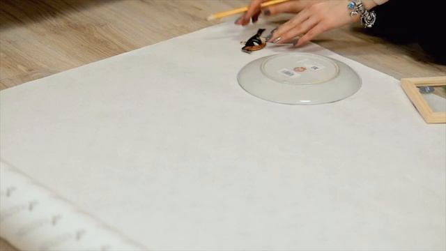 Легкий способ украсить стену. Идеи для декора стены. Схемы расположения картин смотреть онлайн