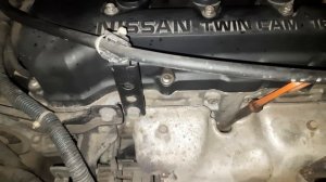 что за стук в двигателе QG18DE ?