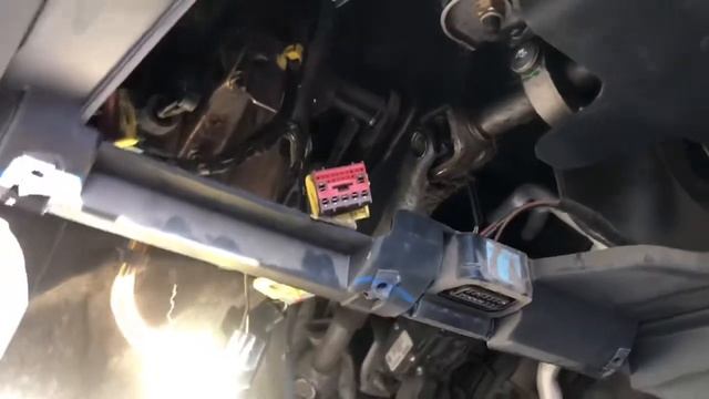 Устранение люфта педали сцепления ФОРД ФИЕСТА смотреть онлайн