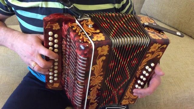 Паша гармонист - Презентация новой мастеровой гармони. Мелодии на новой гармони.