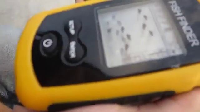Портативный эхолот Fish Finder смотреть онлайн