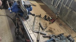 Opel Astra замена сайлентблоков передних рычагов подвески.