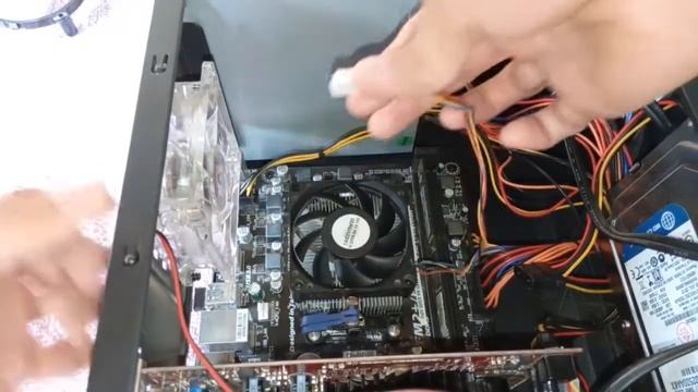 DEEP COOL ICE EDGE MINI FS V2.0 - Unboxing/Installing смотреть онлайн