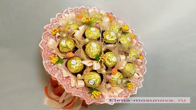 Обзор осеннего букета из конфет Ferrero rocher. Сладкий подарок на день рождения, на день мамы смотреть онлайн