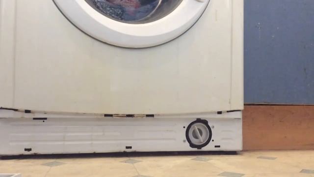 Washing Machine drain down. Indesit WIXE127