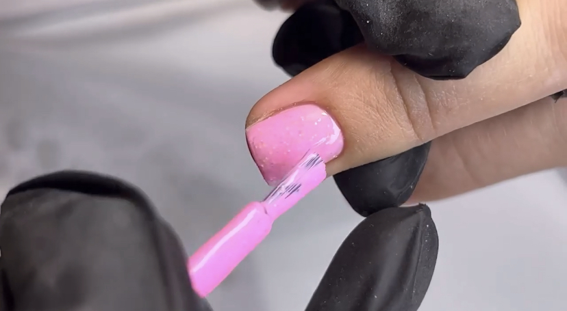 Весенний маникюр